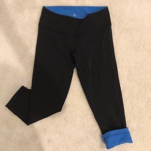 SOLD 🌟Lululemon wunder under reversible crops